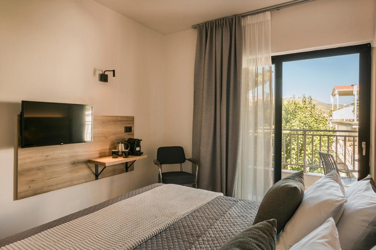 Skala Hotel Esterno foto